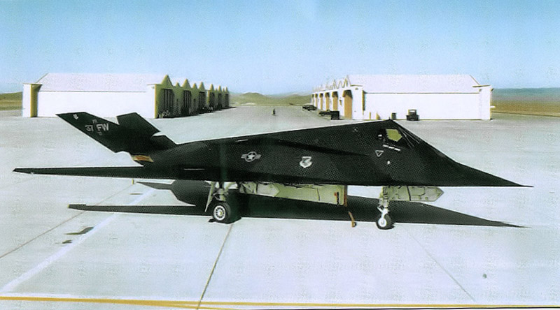 Illustration for article titled Keeping Stealth Stealthy: The F-117's Secret Life At Tonopah Test Range Airport